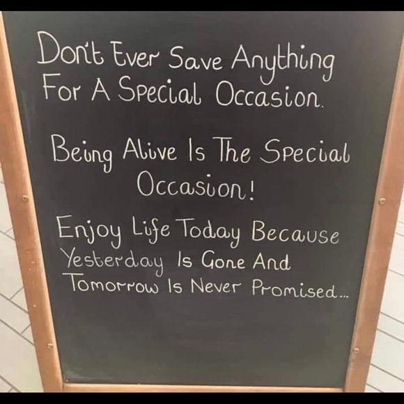 Meet your Posher, Sue - Picture 1 of 1